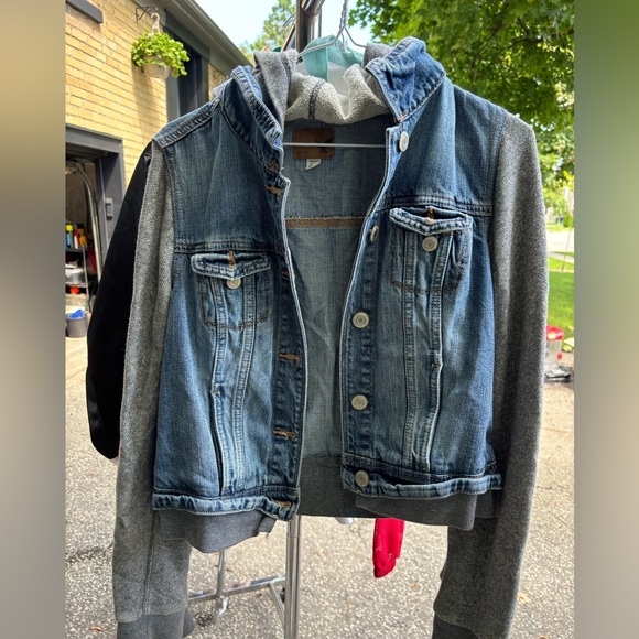 American eagle denim sweater jacket. - Picture 2 of 3